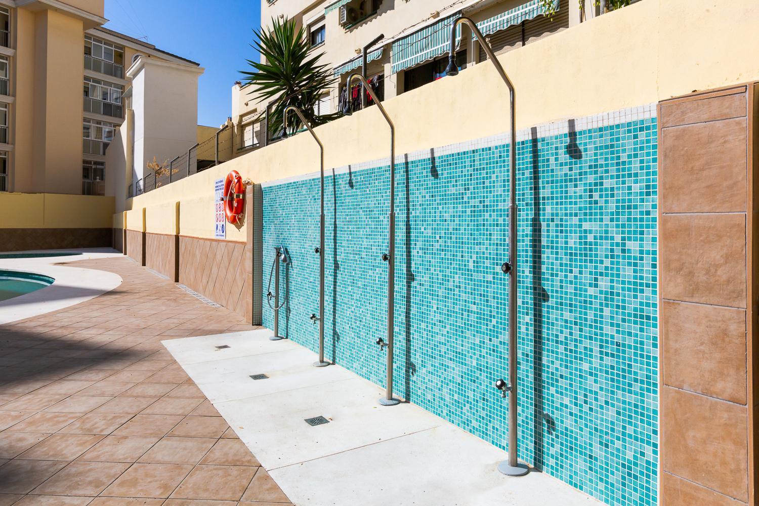 Ver1 - Terraza - 1 Dorm - Wifi - Centro A 100 Metros - Playa A 600 Metros トレモリノス エクステリア 写真